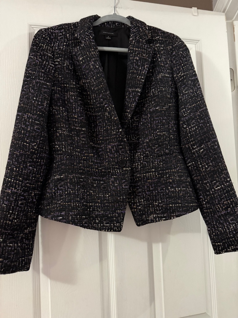 Ann Taylor Black and Silver Tweed Blazer Size 4